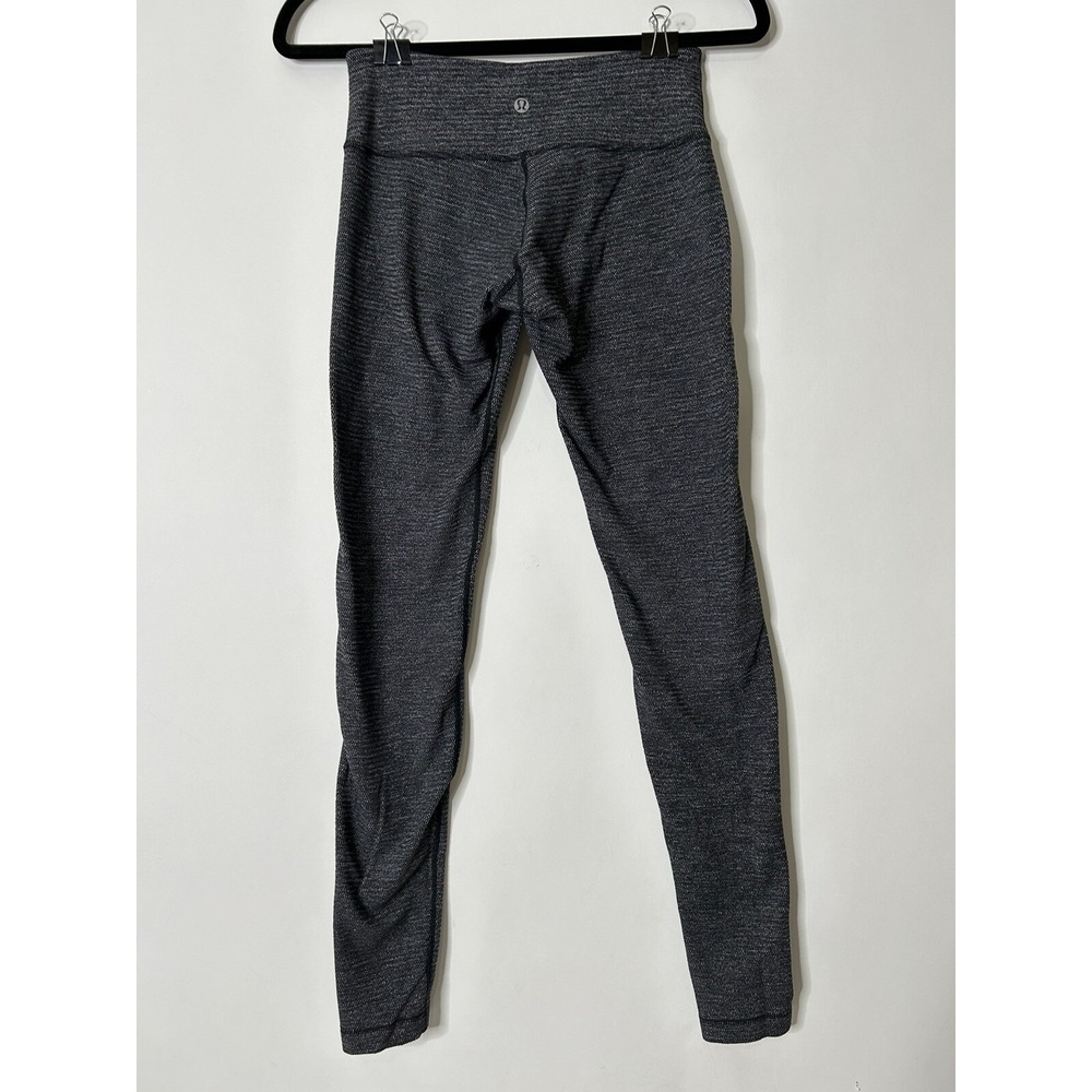 Lululemon Women Size 6 Striped Leggings - Picture 1 of 4